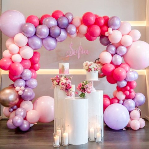decoracion de globos pastel para 15 años