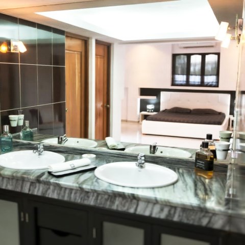 Casa Yanelis y Yosbel: baño Casa Yanelis y Yosbel: baño