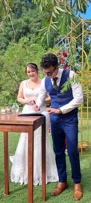pareja de novios casadas por el Equipo de Bodasencubafiestas Pareja de novios casadas por el Equipo de Bodasencubafiestas